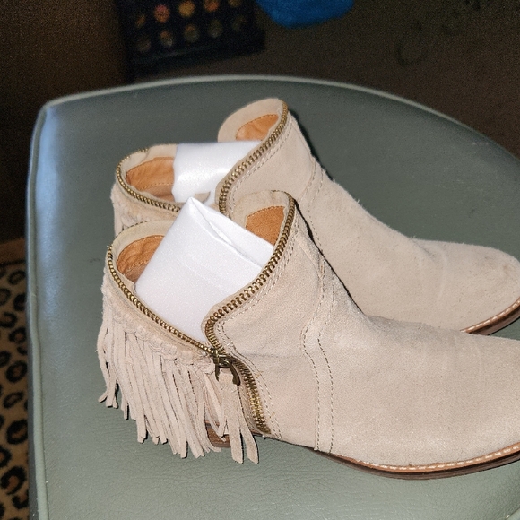 DV by Dolce Vita Cream Fringe Ankle Booties - Picture 3 of 11